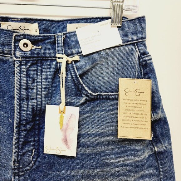 Jessica Simpson Womens Relaxed Short Distressed Denim Jeans Size 29 - Picture 5 of 10